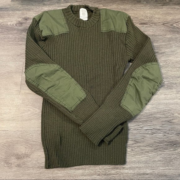 Knitted Olive Green Wool Sweater Vintage - Picture 7 of 11